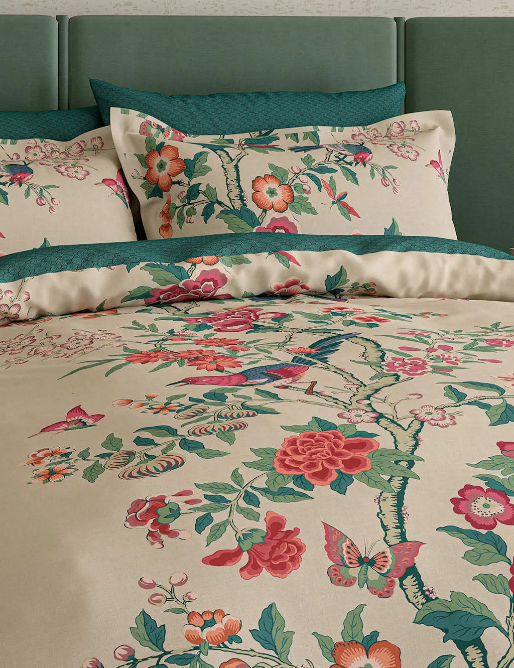 V&A Pure Cotton Chinese Magpie Bedding Set Multi