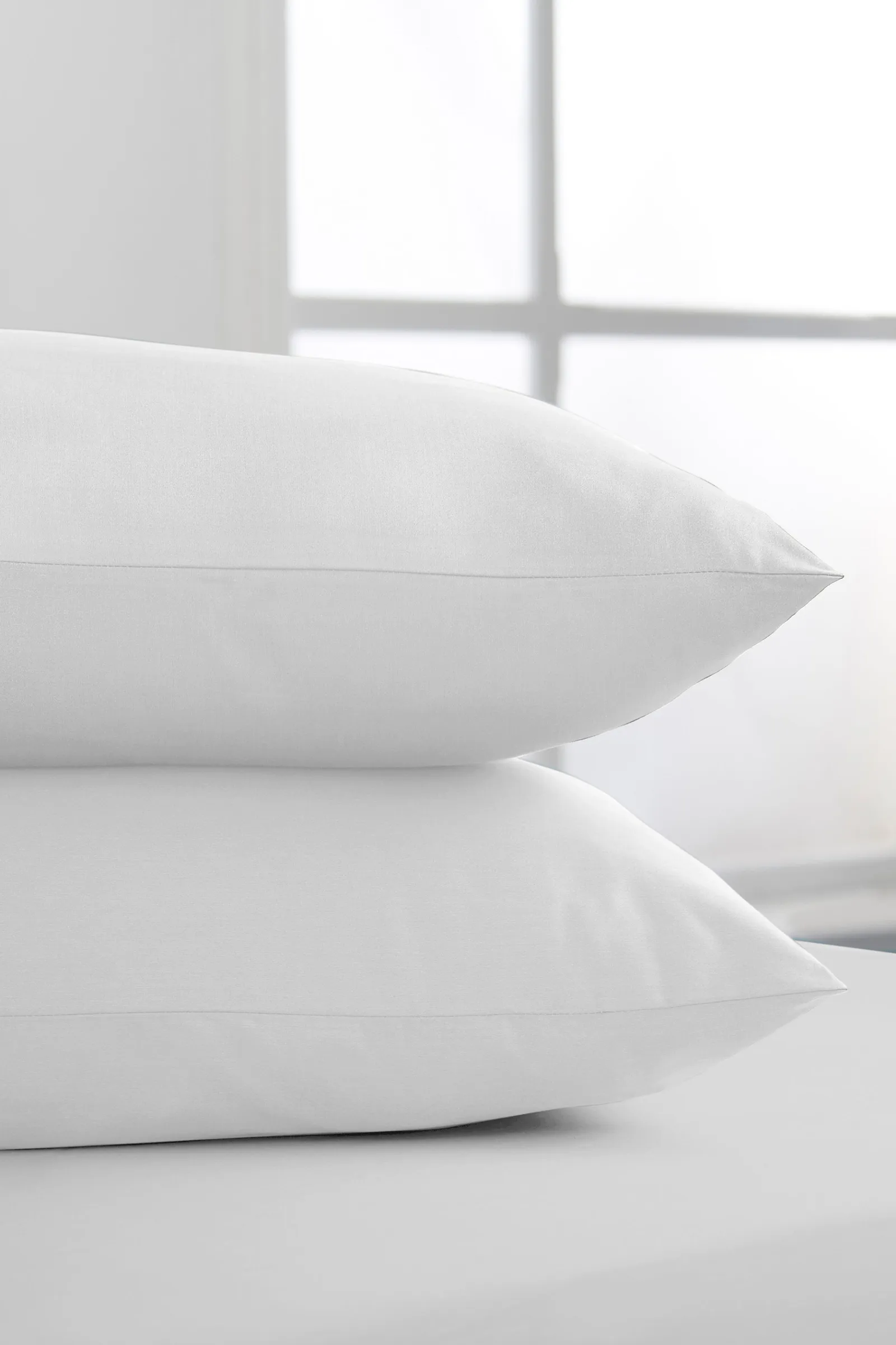 Bianca 400 Thread Count Cotton Sateen Standard Pillowcases in White 1