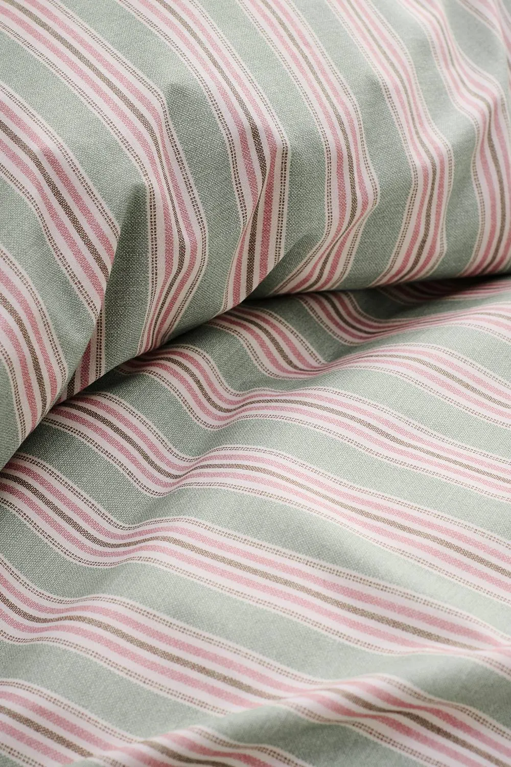 CHRISTY 'Calder Stripe' Heritage Inspired Cotton Percale Duvet Cover Set in Pink 3