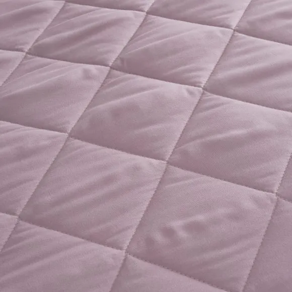Helston Quilted Bedspread 2