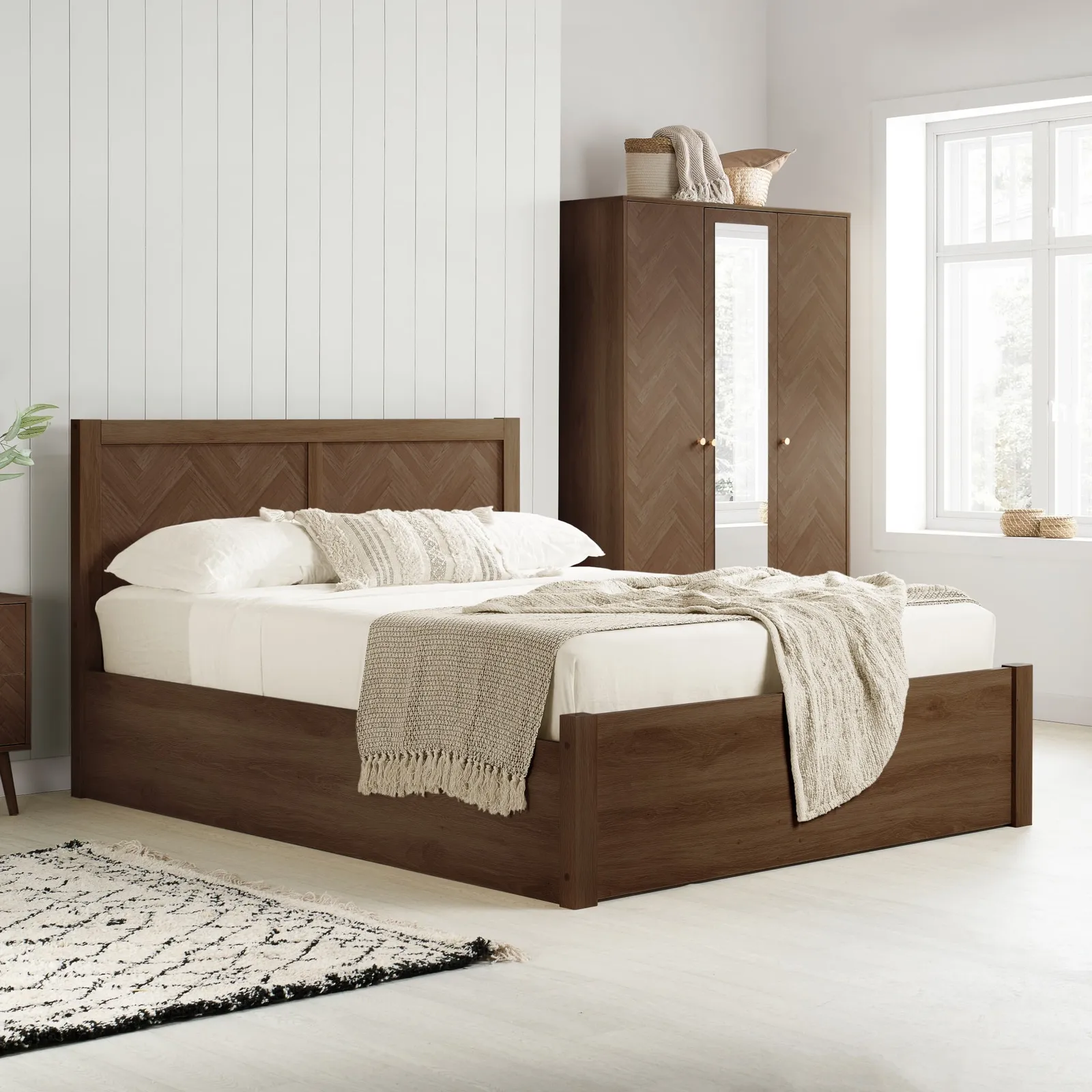 Herringford - Double - Wooden Ottoman Storage Bed - Walnut - Wooden - 4ft6 1