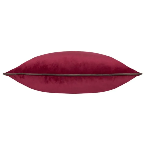 Furn. Square Cushion 3