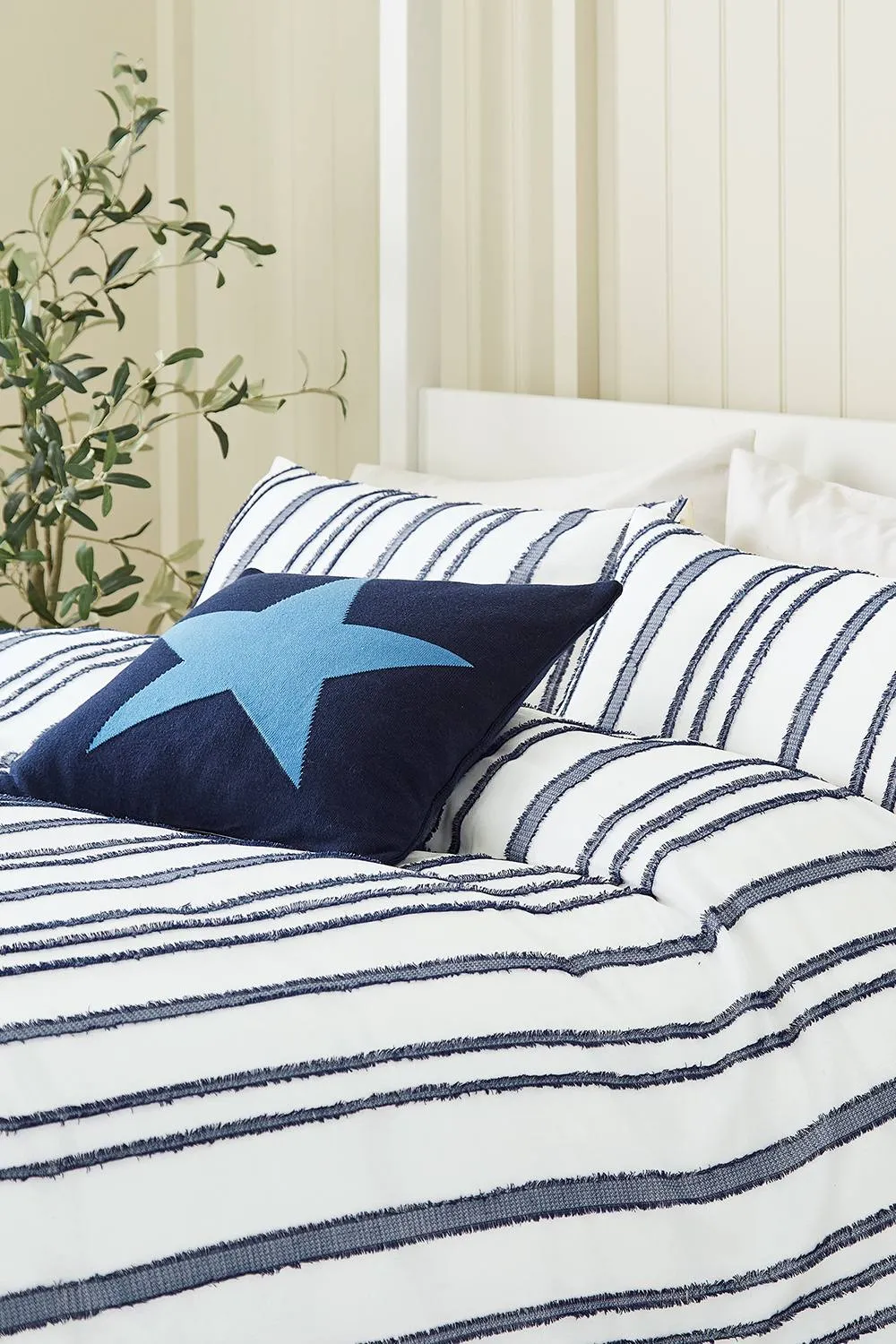 Helena Springfield 'Clipped Stripe' Jacquard Duvet Cover Set in Navy 2