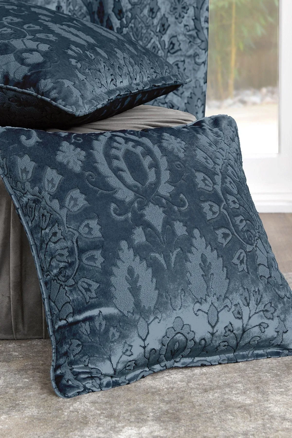 Curtina 'Trinity' Jacquard Filled Cushion in Blue