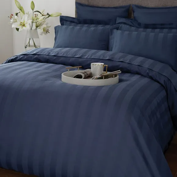 Hotel Stripe 230 Thread Count 100% Cotton Duvet Cover 2