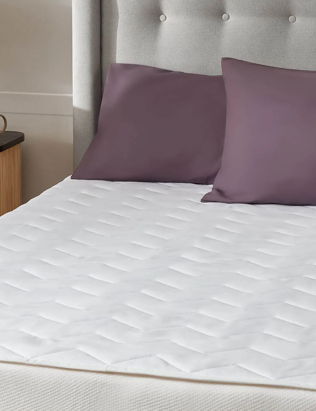 Silentnight Deep Sleep Mattress Protector White