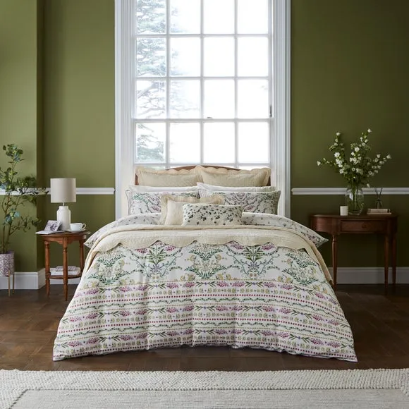 Dorma Soft Scalloped Bedspread 3
