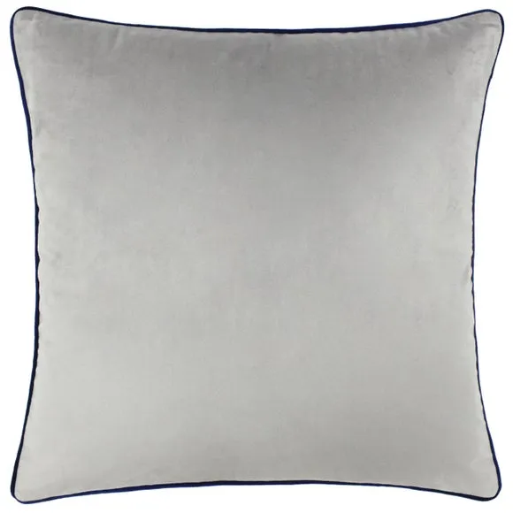 Furn. Square Cushion 2