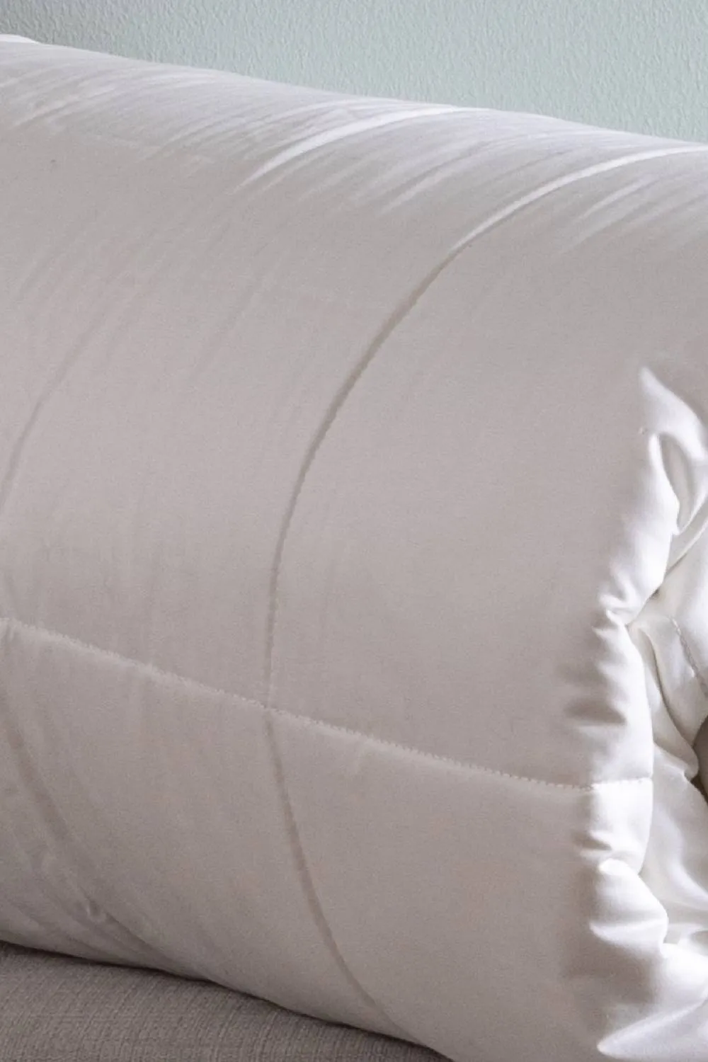 Soak&Sleep Spring/Autumn Warmth Pure Silk Duvet in White 3