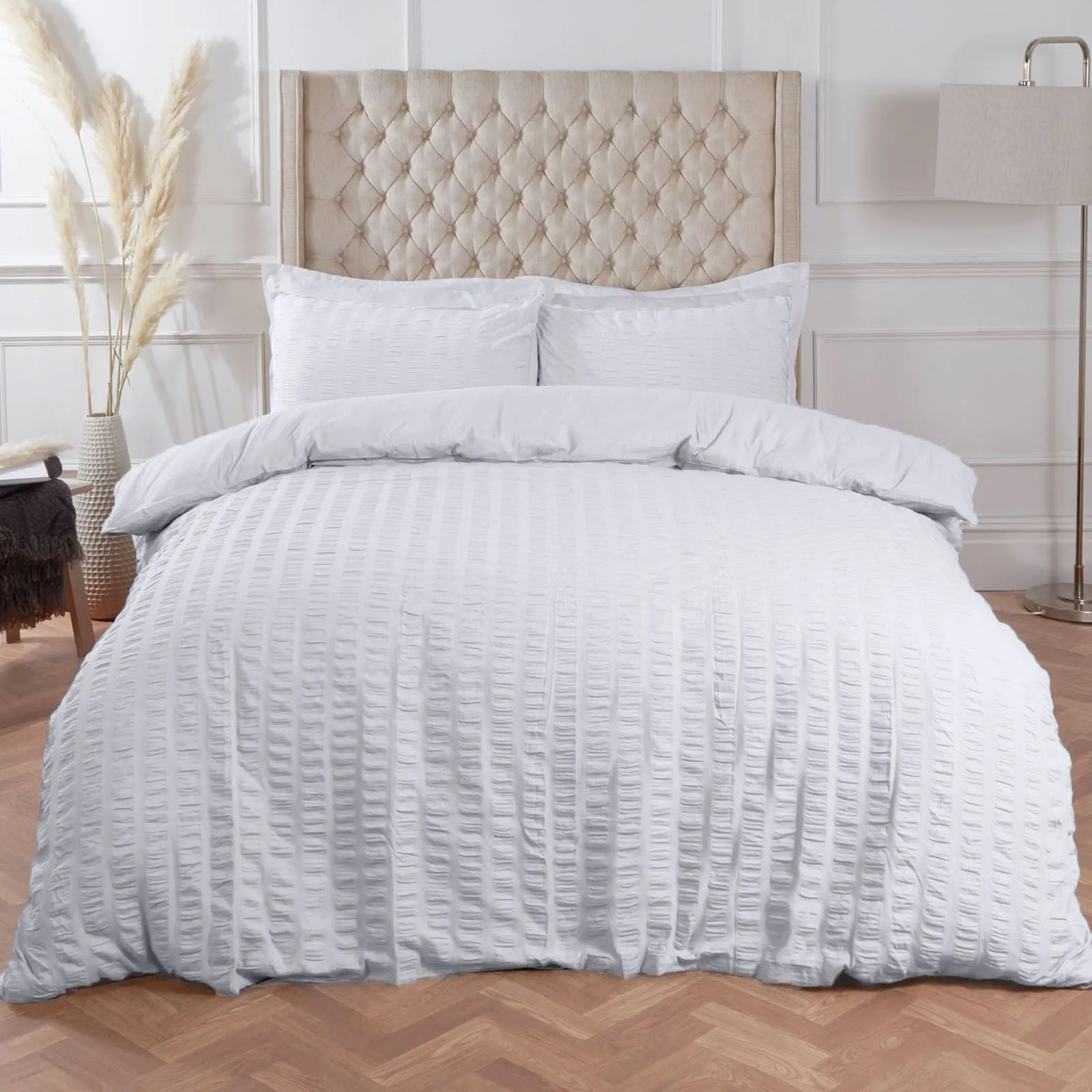 OHS Seersucker Duvet Cover with Pillowcase Bedding in White