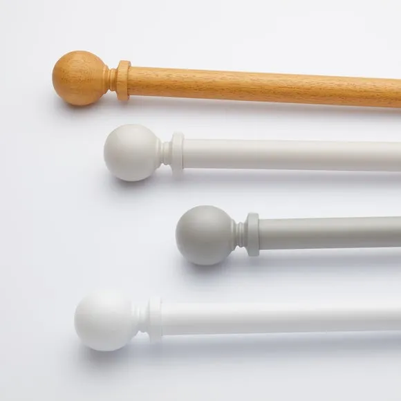 Ashton Fixed Wooden Curtain Pole with Rings 3