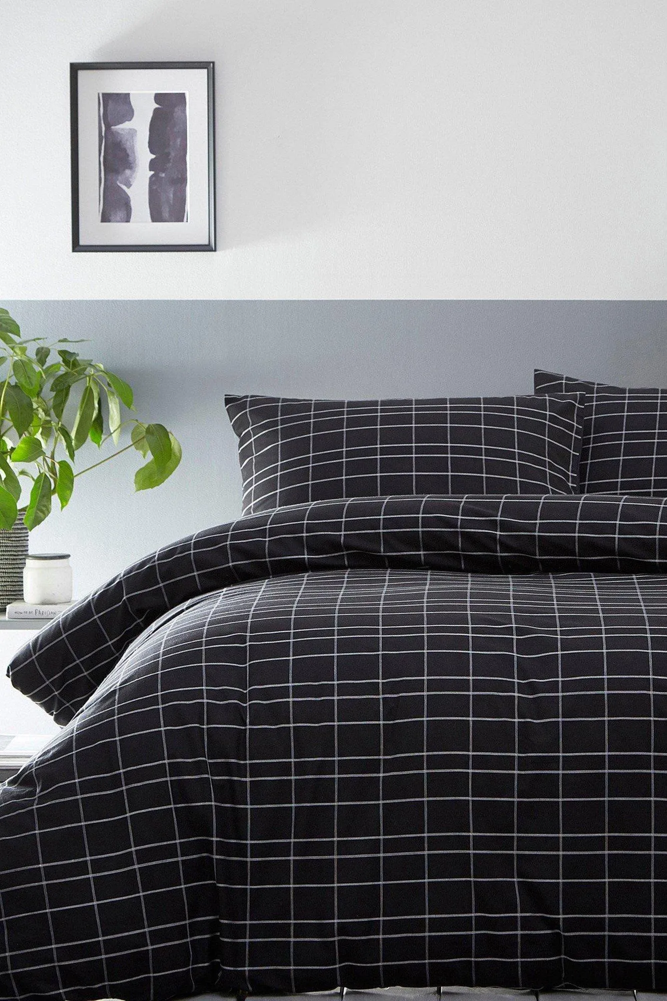 Grayson King Duvet Set