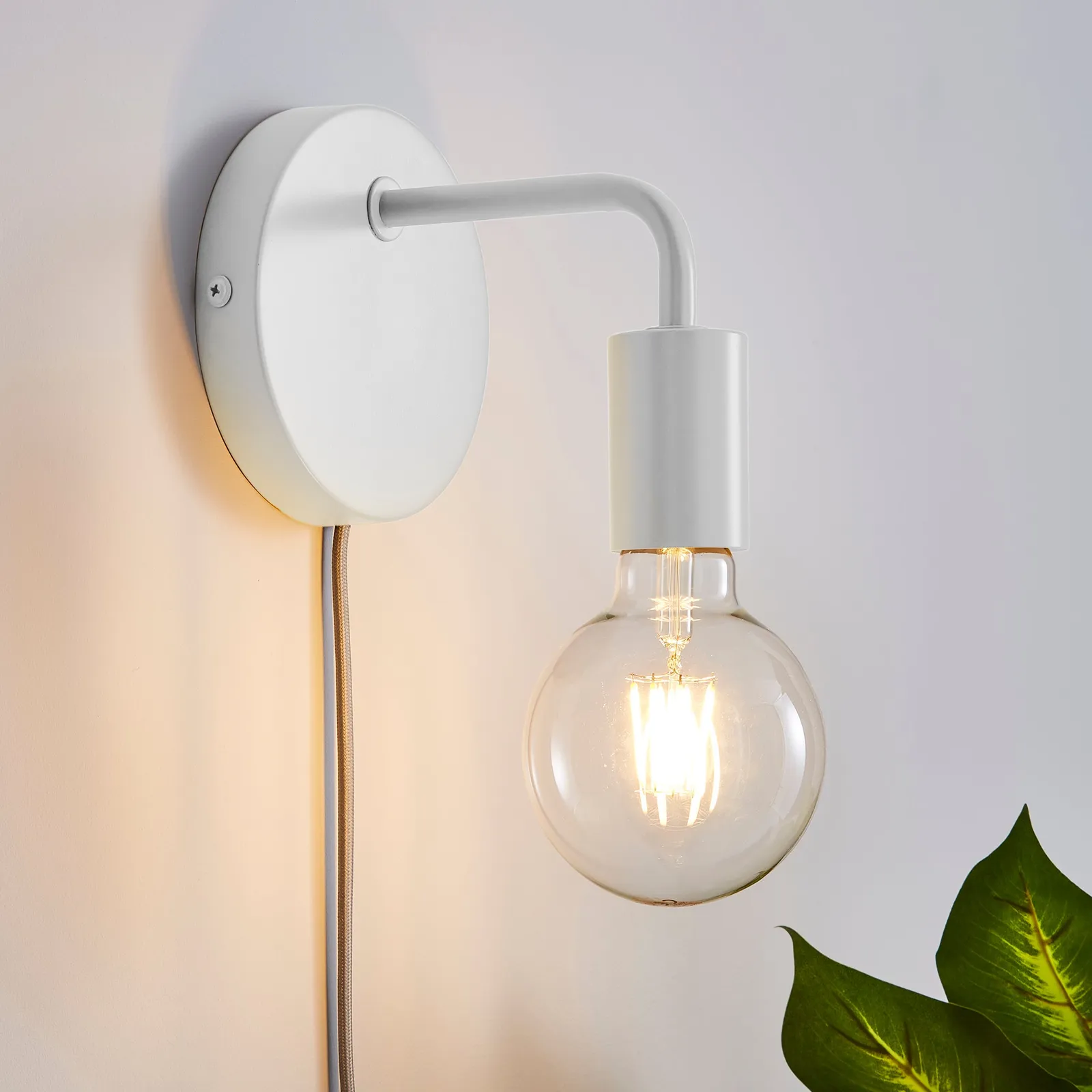 Elements Koppla Plug In Wall Light 1