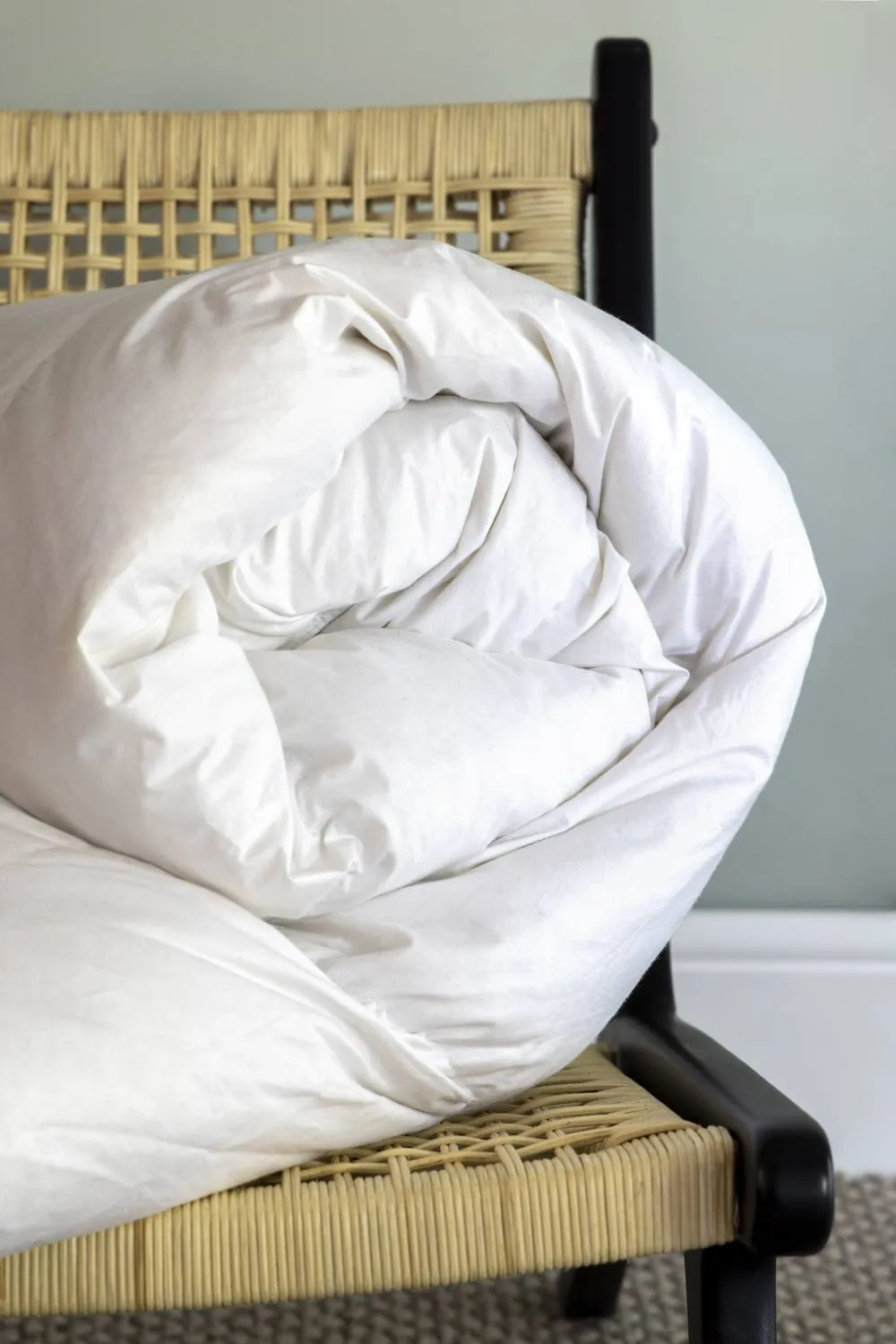 Soak&Sleep 13.5 Tog Duck Feather & Down Duvet in White 2