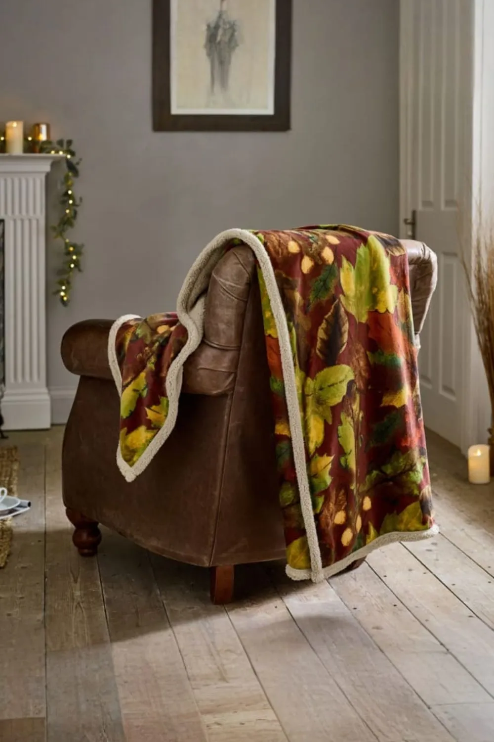Deyongs Luxury Soft Cosy Warm Fleece Sherpa Throw Winter Leaves Rust 130x170cm | 1846 in Burnt Orange