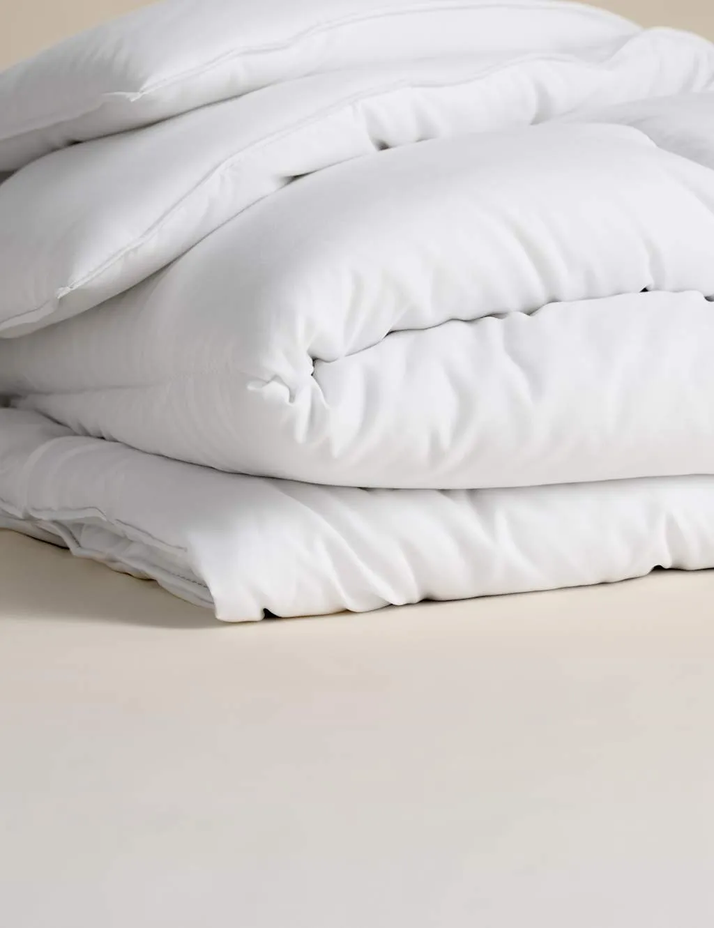 M&S Smart Wash & Dry Anti Allergy 13.5 Tog Duvet White
