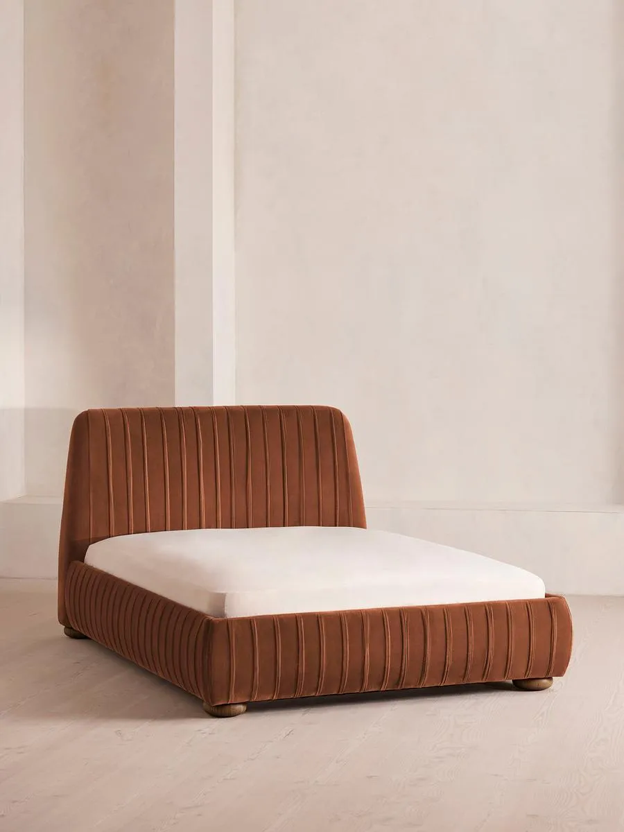 Vivienne Bed, Double, Velvet, Cinnamon