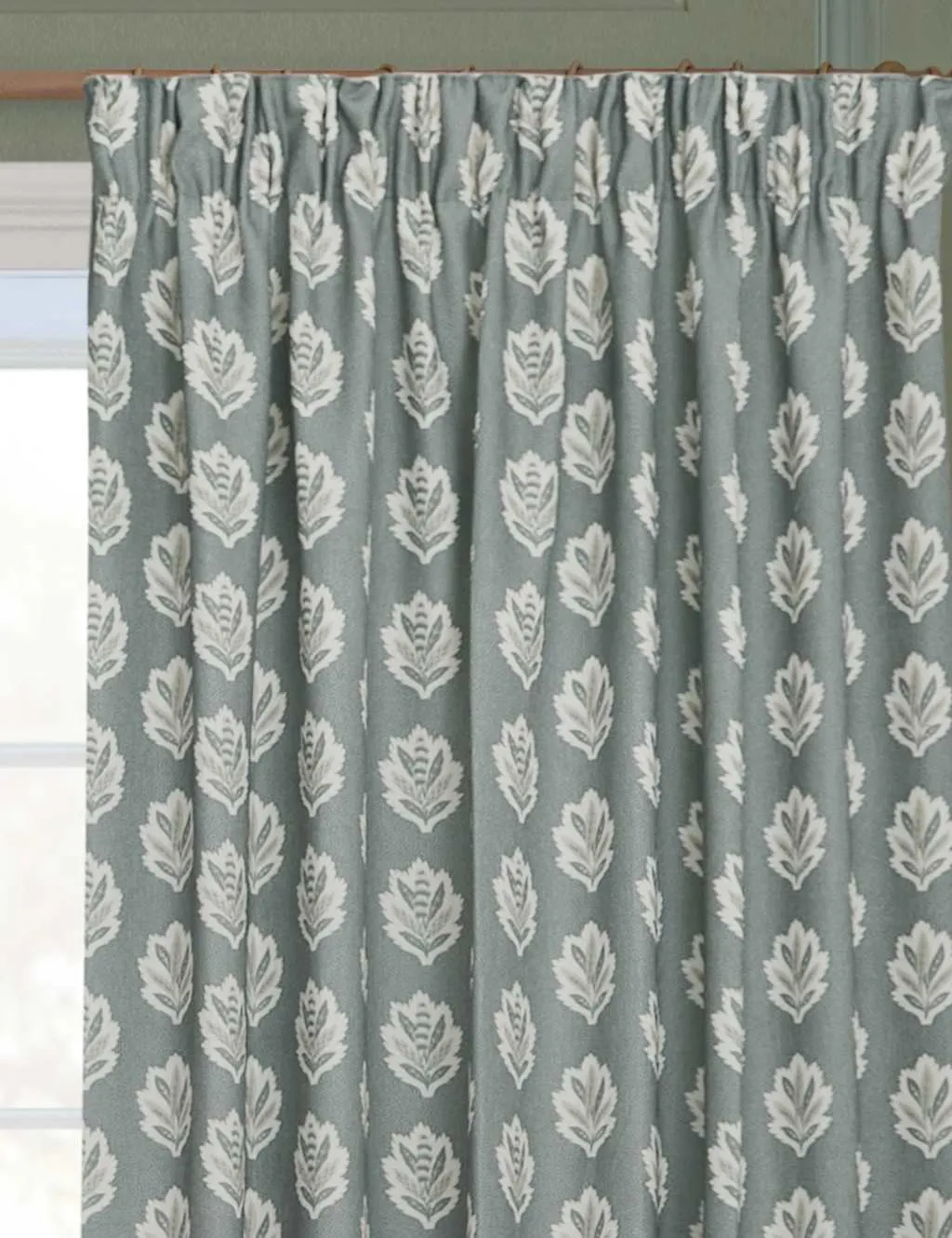 Sanderson Sessile Leaf Pencil Pleat Curtains Blue Mix