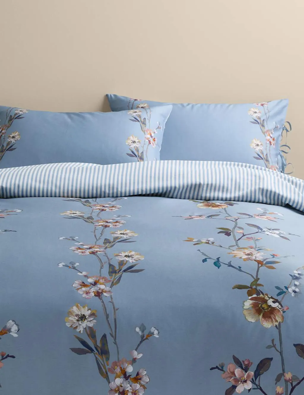 M&S Pure Cotton Trailing Blooms Bedding Set Blue Mix