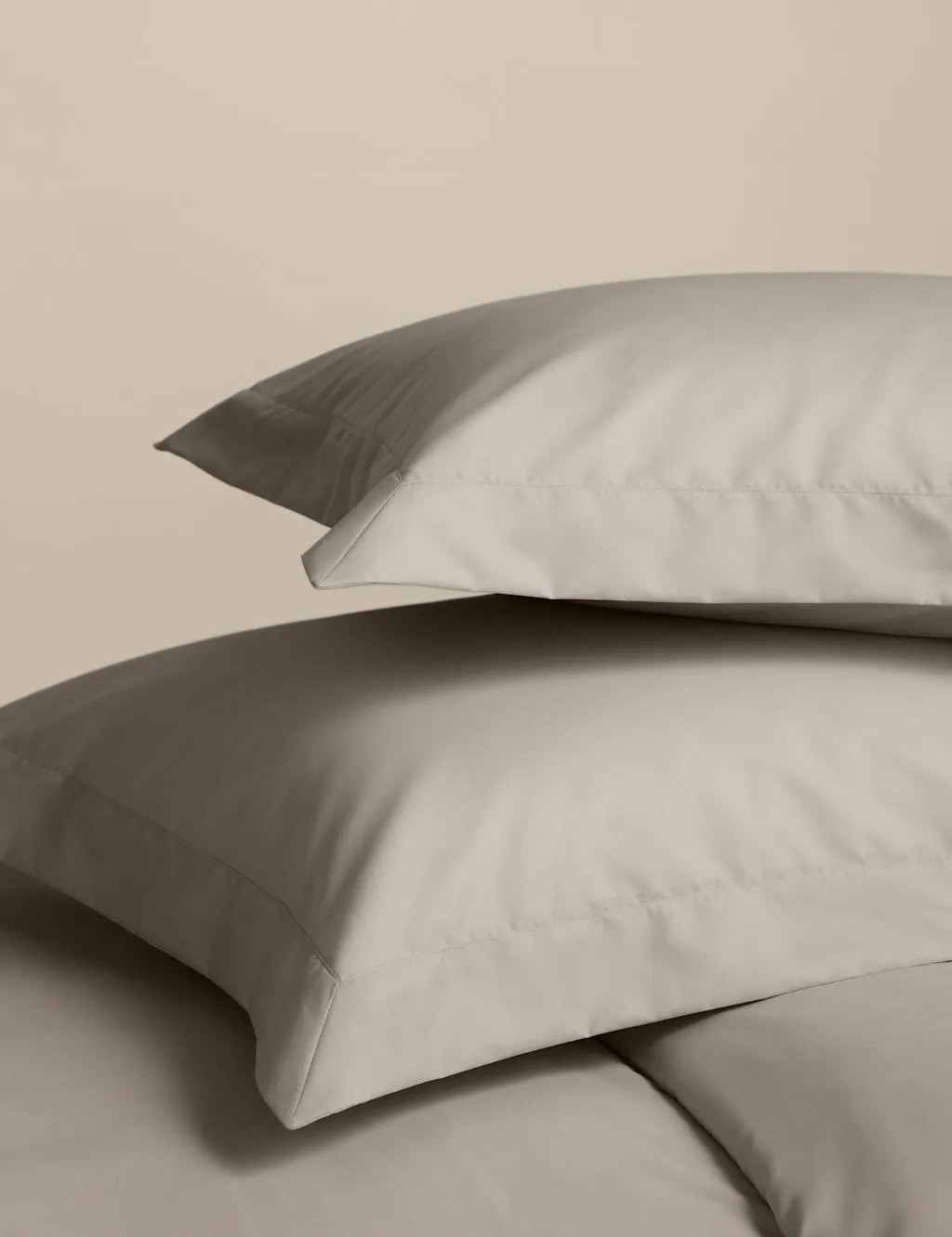 M&S Egyptian Cotton 400 Thread Count Crisp Oxford Pillowcase Putty