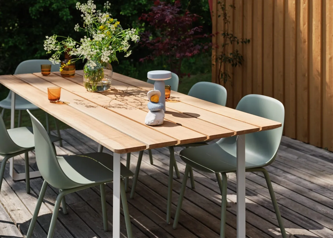 Muuto Fiber Outdoor Side Chair in Grey 2