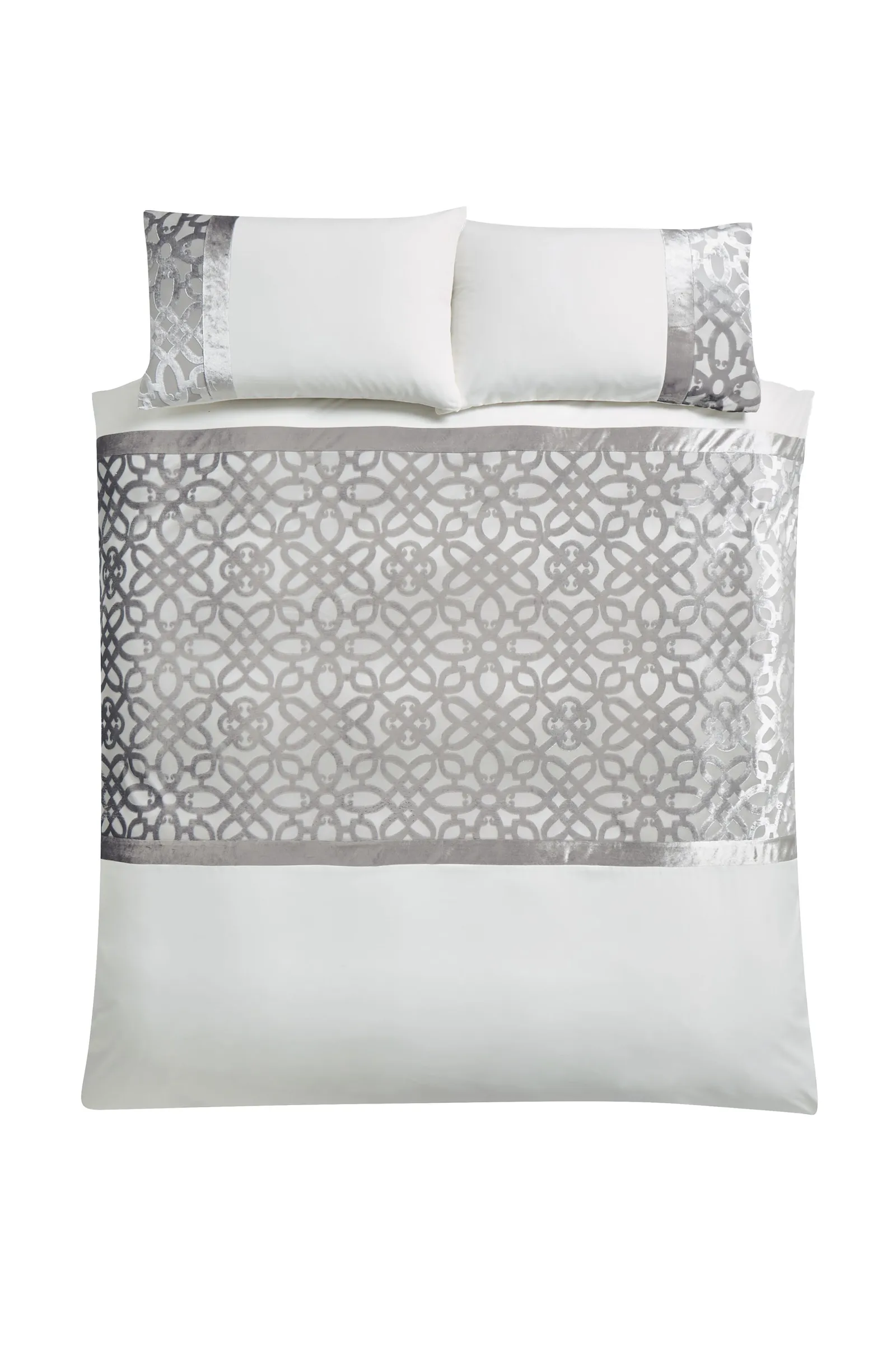Catherine Lansfield Lattice Cut Velvet Duvet Set in Natural 4