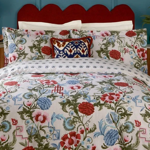 Ishana Reversible Duvet Cover and Pillowcase Set 3