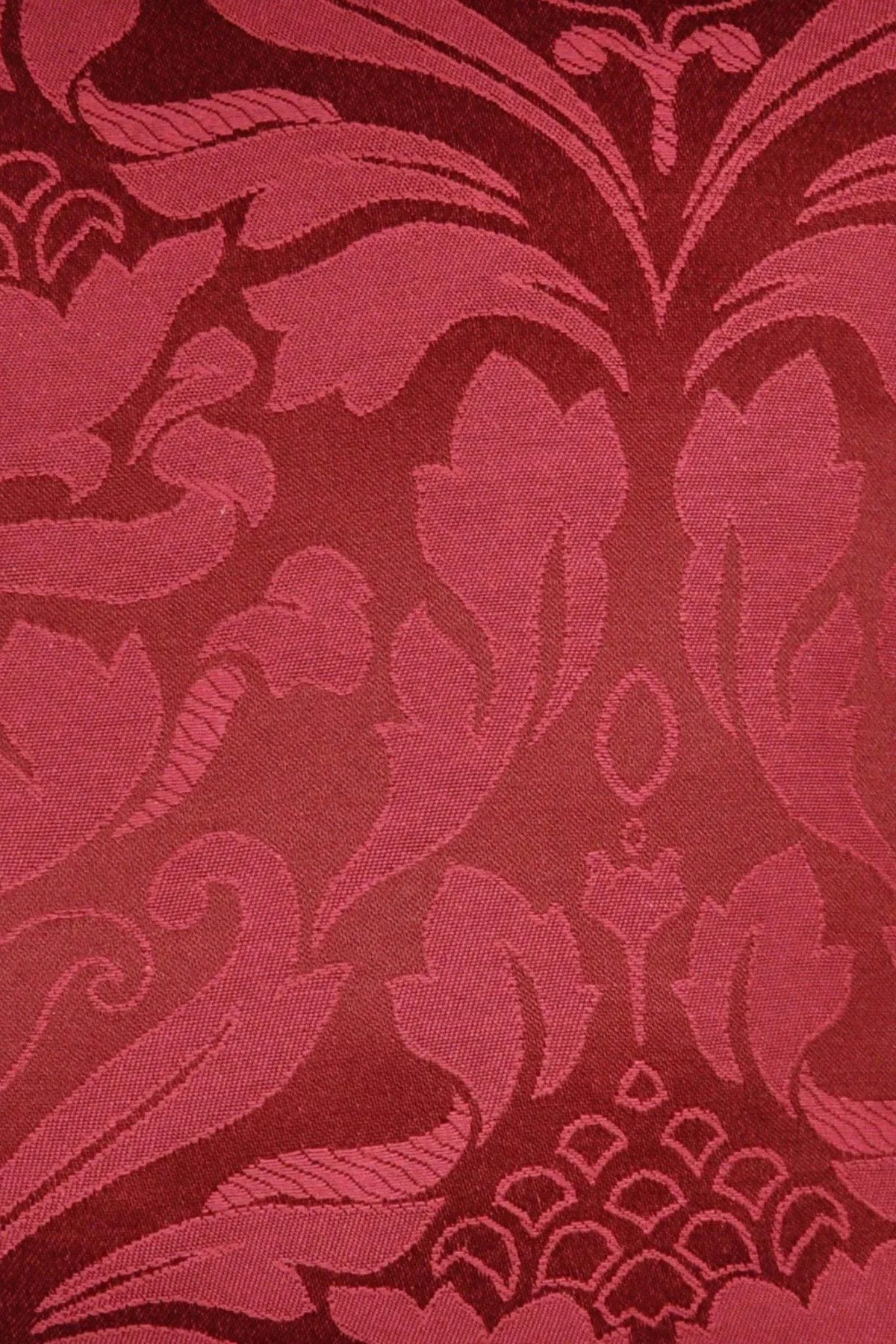 Dreams & Drapes 'Eastbourne' Damask Woven Jacquard Filled Cushion in Burgundy 2