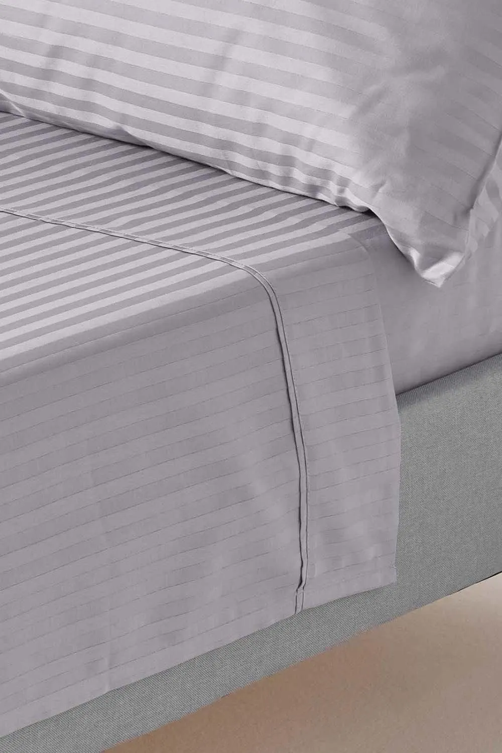 Homescapes Egyptian Cotton Satin Stripe Flat Sheet 330 Thread Count in Grey 1