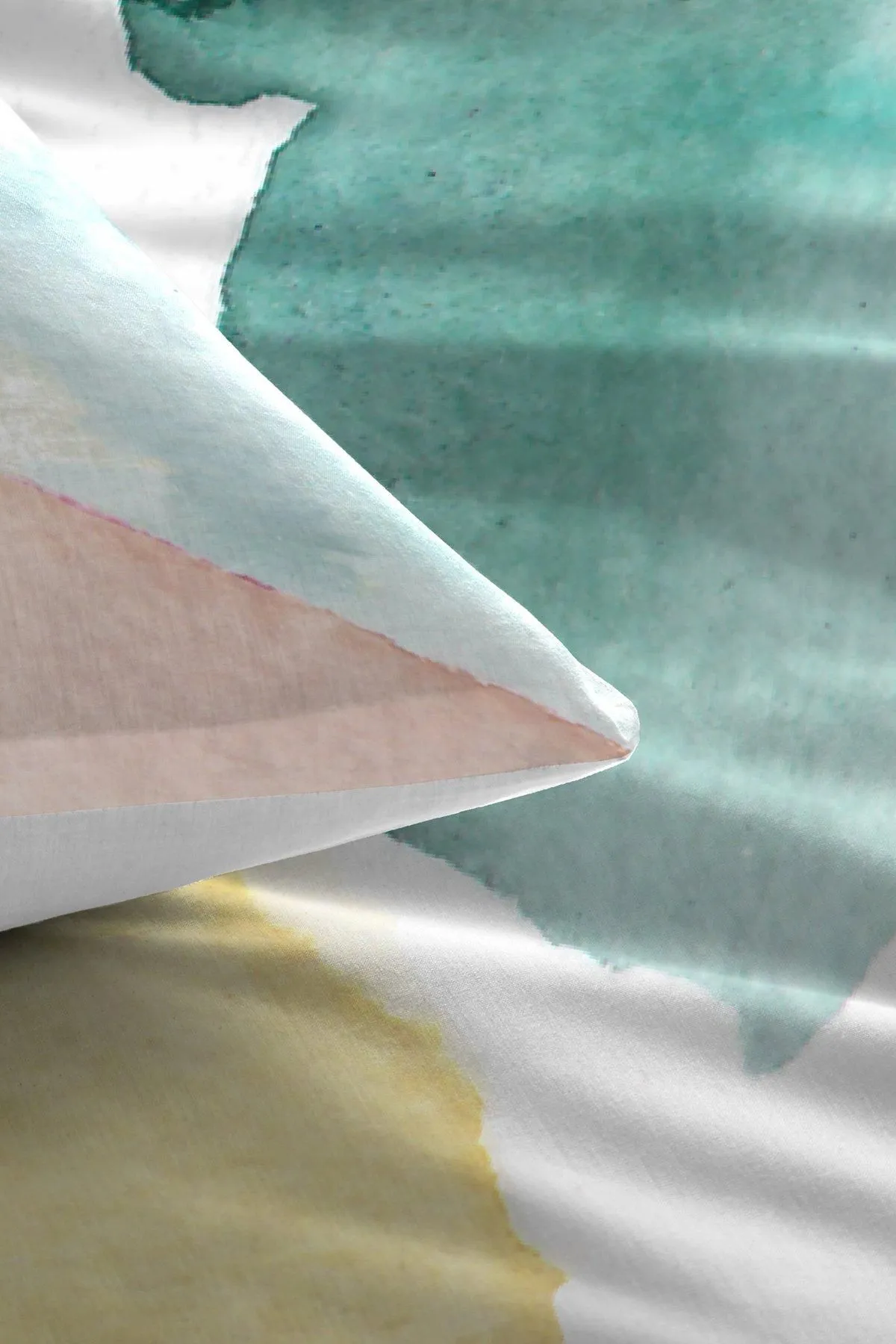 Appletree 'Solice' 100% Cotton Digital Print Duvet Cover Set 2