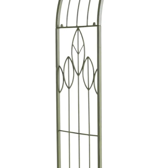 Rustic Leaf Metal Arch 5