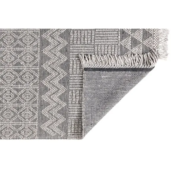 Anya Rug 3
