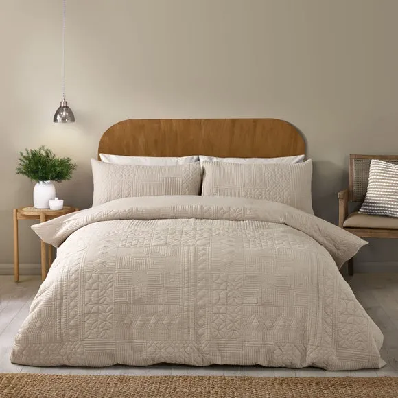 Catherine Lansfield Folkstone Geo Duvet Cover & Pillowcase Set 4