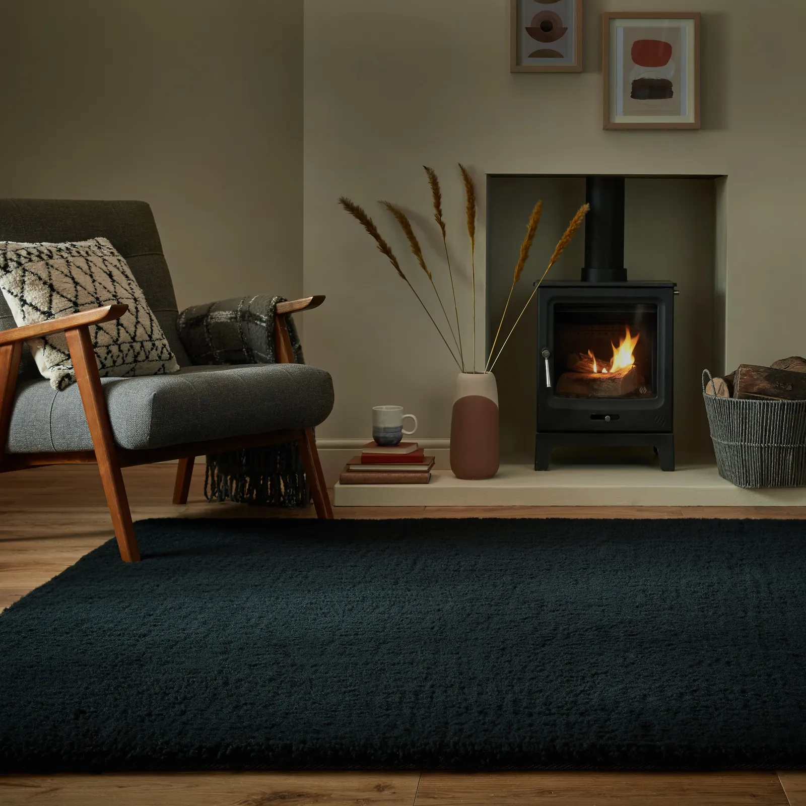 Lamb Faux Fur Rug Black