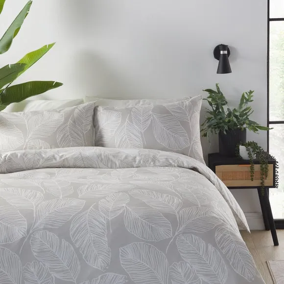 Fusion Matteo Reversible Duvet Cover and Pillowcase Set 2