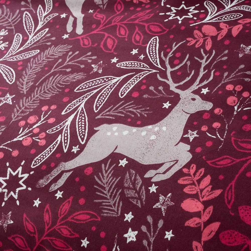 Portfolio Home Winter Stags Christmas Red Duvet Cover Set in Burgundy 5