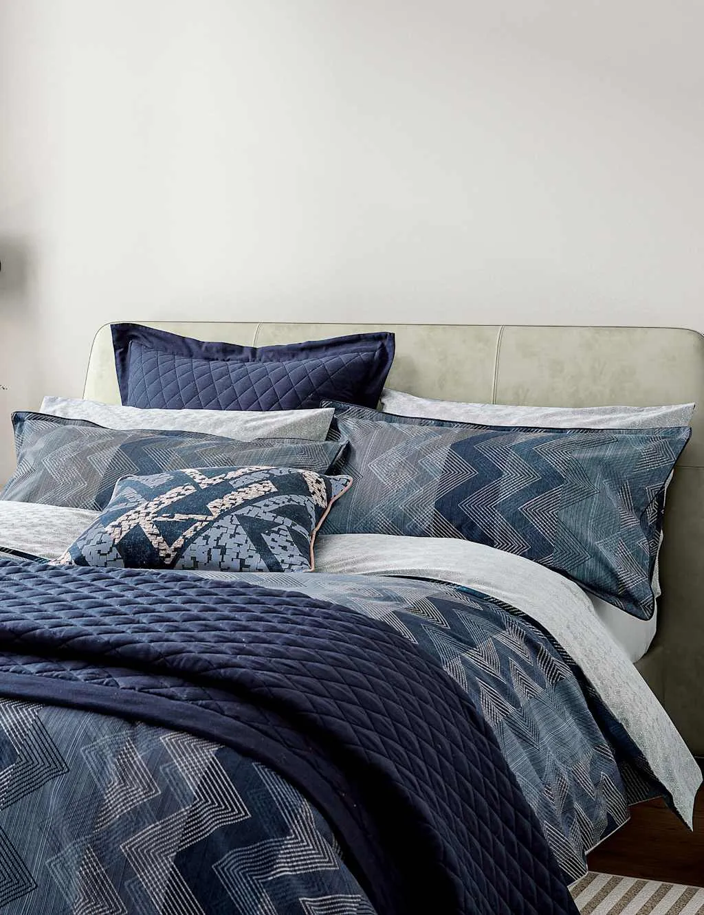 Bedeck of Belfast 2 Pack Pure Cotton Sutton Pillowcases Blue Mix