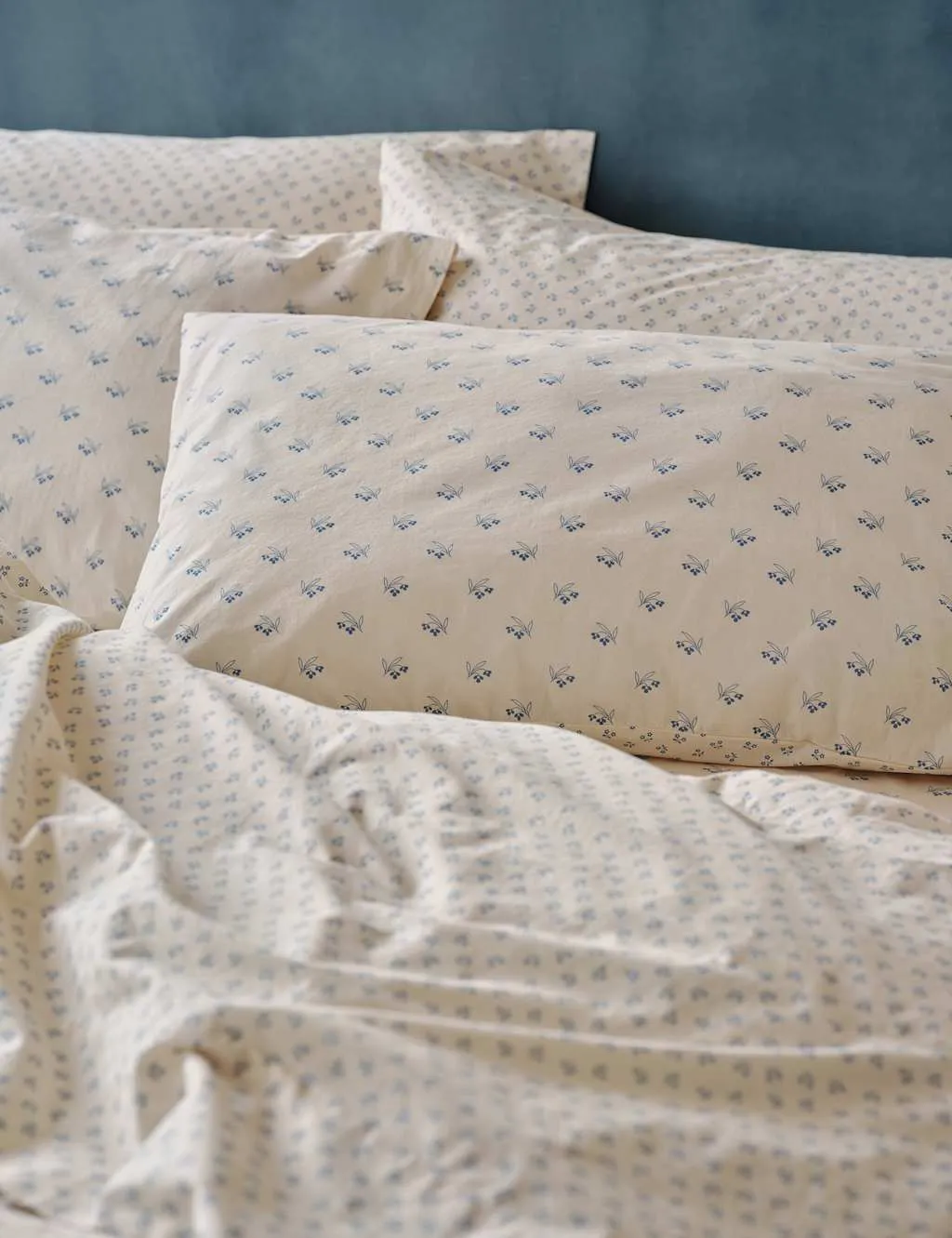 Piglet In Bed 2 Pack Washed Cotton Martha Pillowcases Blue Mix