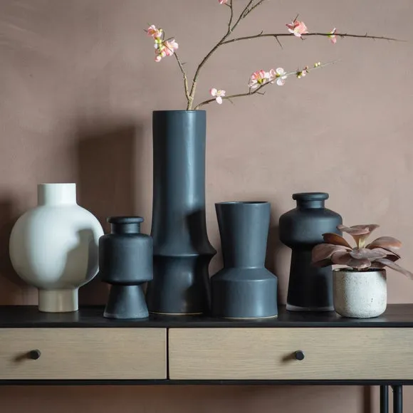 Cedar & Sage Oshima White Vase 3