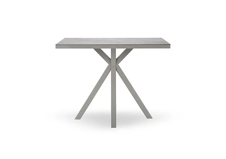 Fumo Bar Table