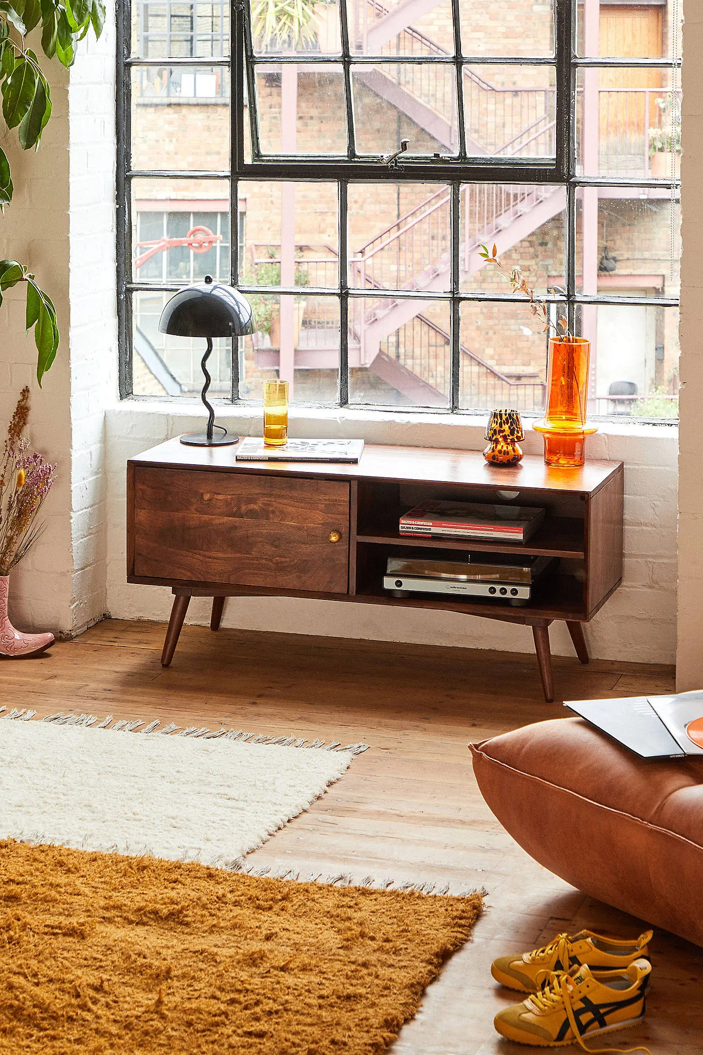 Cynthia Media Storage Console - Brown 115cm x 40cm x 50cm
