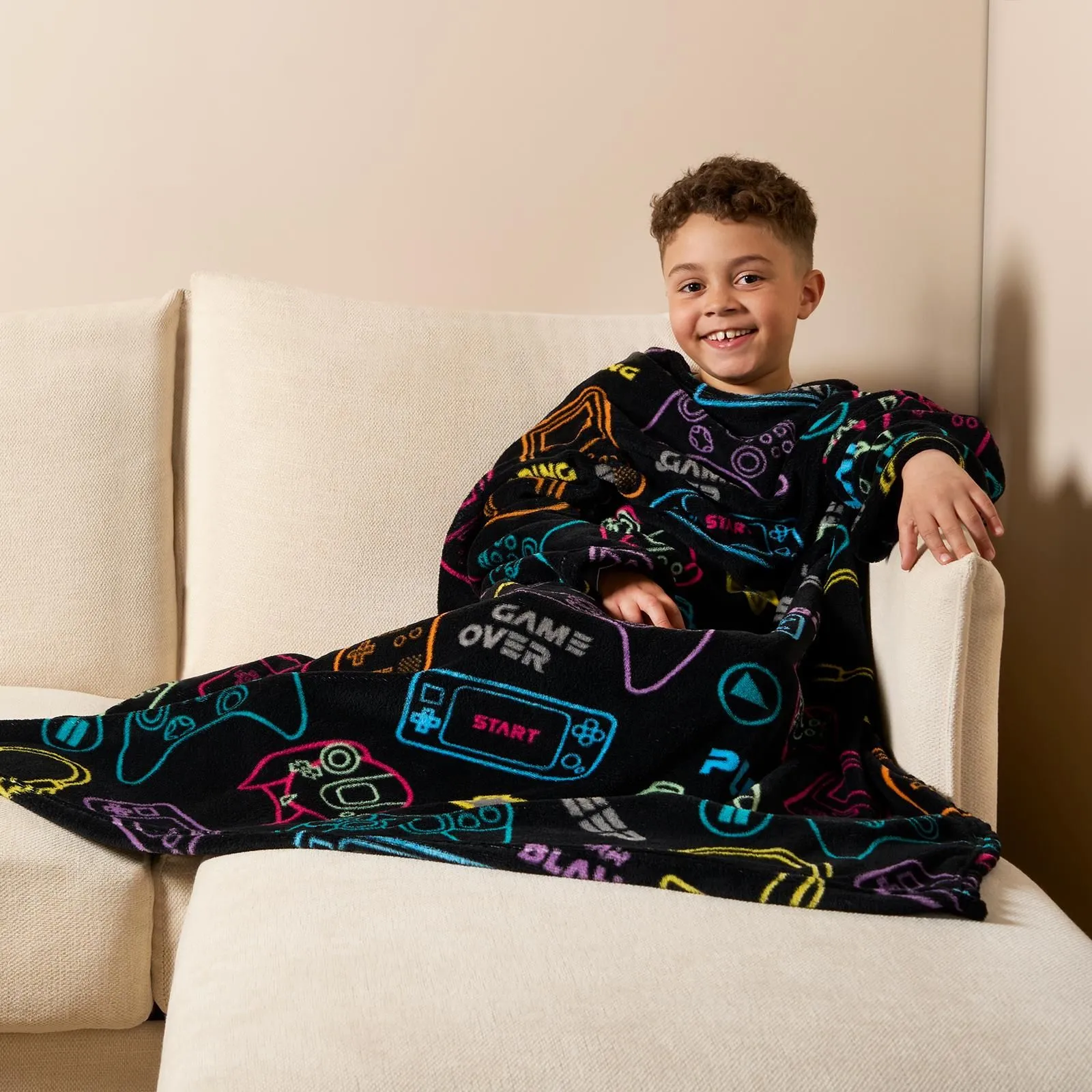 OHS Fleece Blanket with Sleeves Gaming Supersoft Warm Plush Wearable Warm Throw in Black