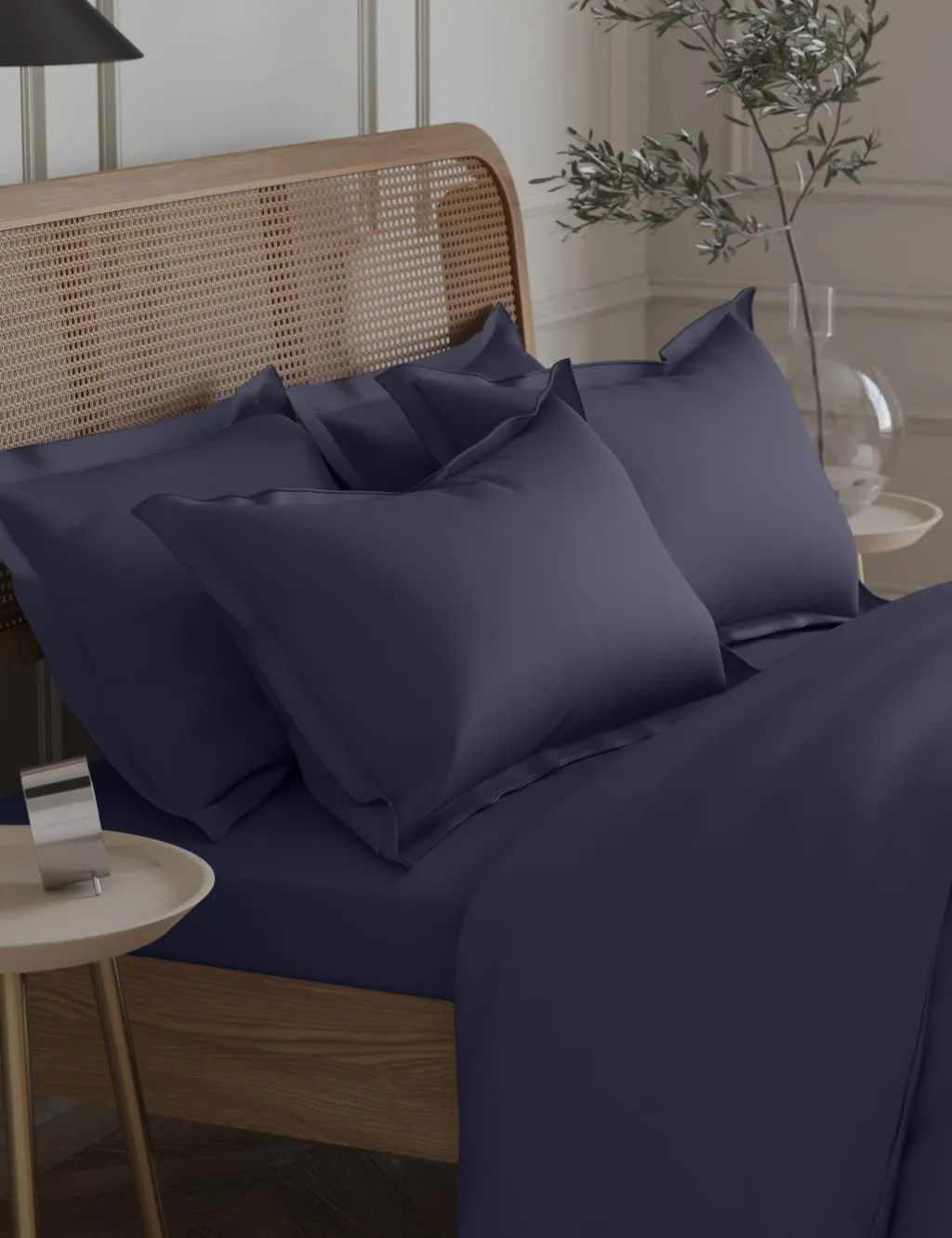 M&S 2 Pack Egyptian Cotton 230 Thread Count Crisp Oxford Pillowcases Midnight Navy