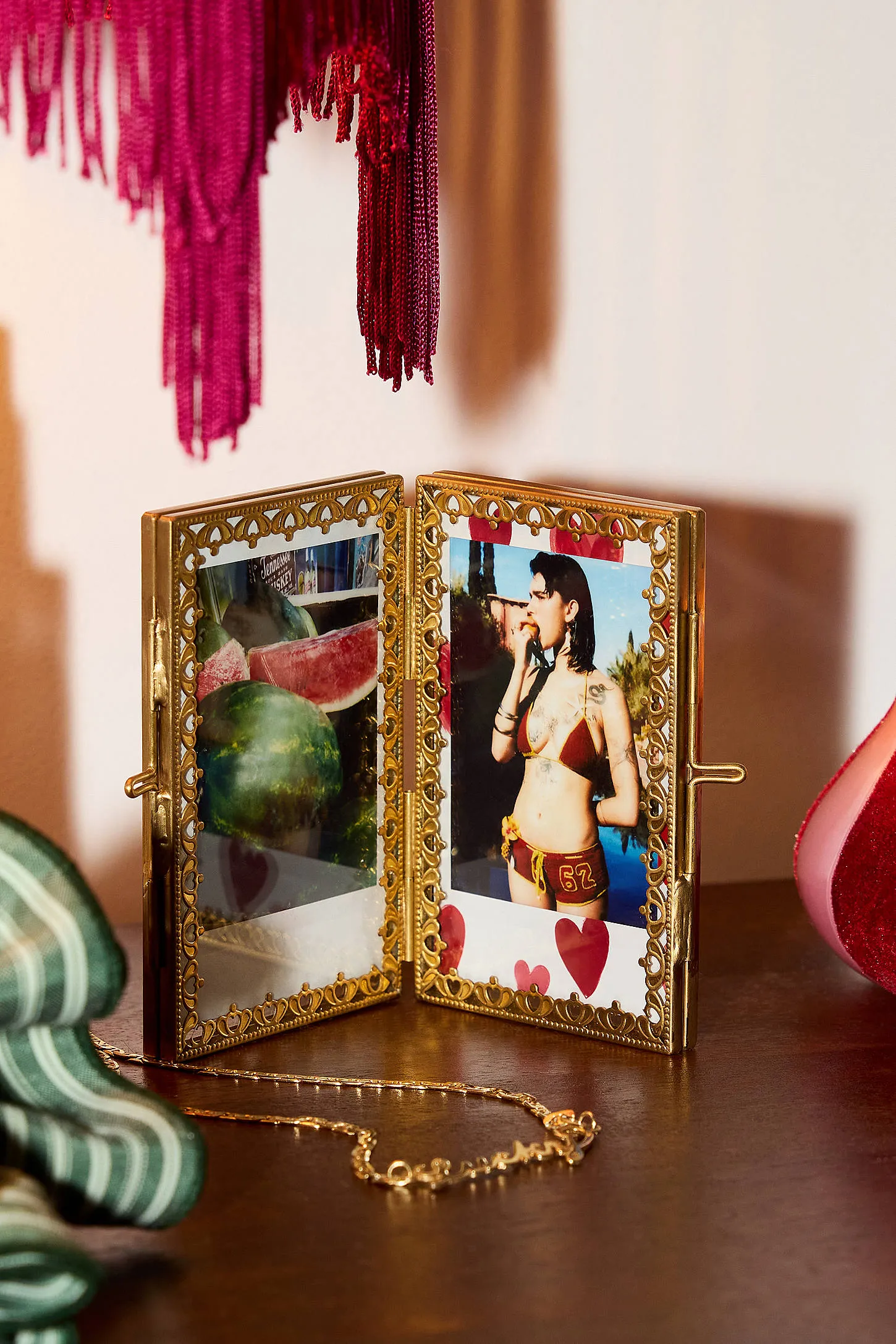 Crown Trim Instax Photo Frame - Gold
