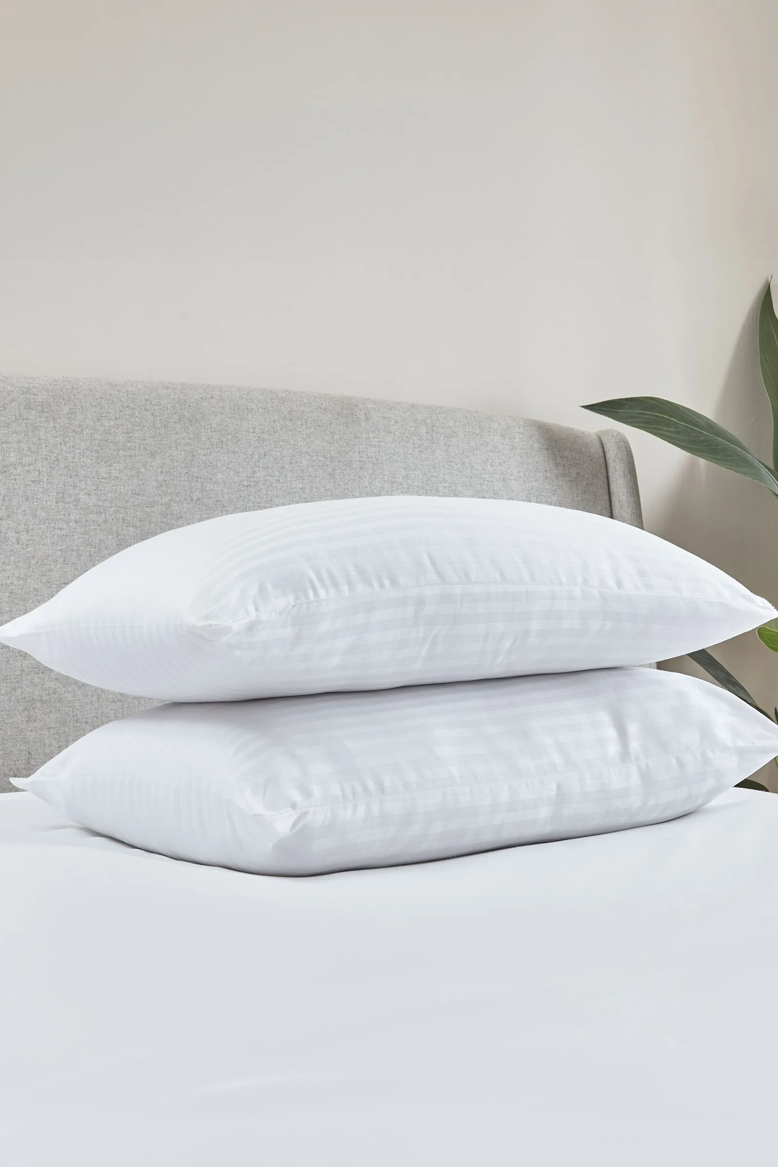 Catherine Lansfield '200 Thread Count Hotel Satin Stripe' Cotton Pillow Pair in White
