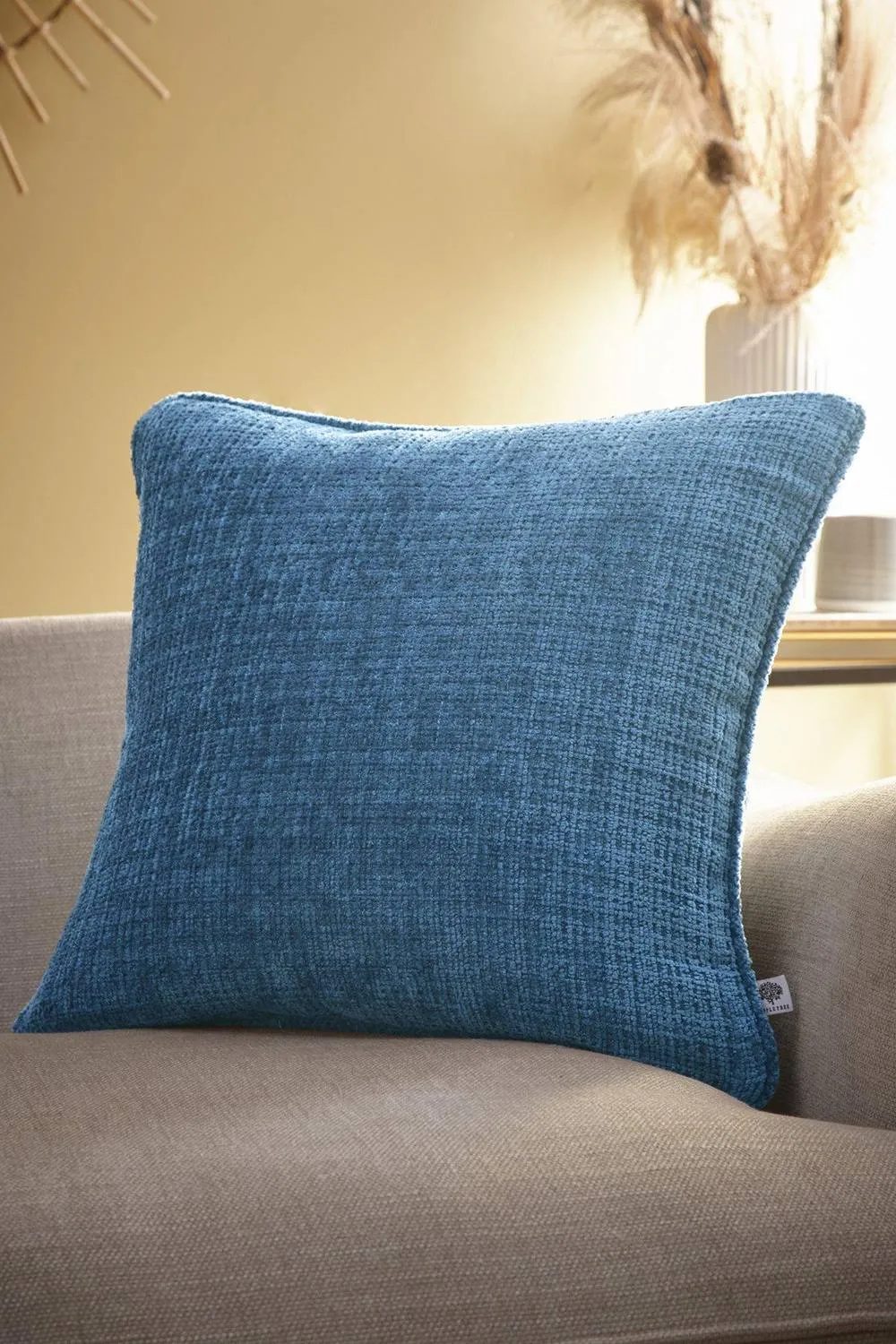 Appletree 'Alba' Textured Chenille Filled Cushion in Teal 1
