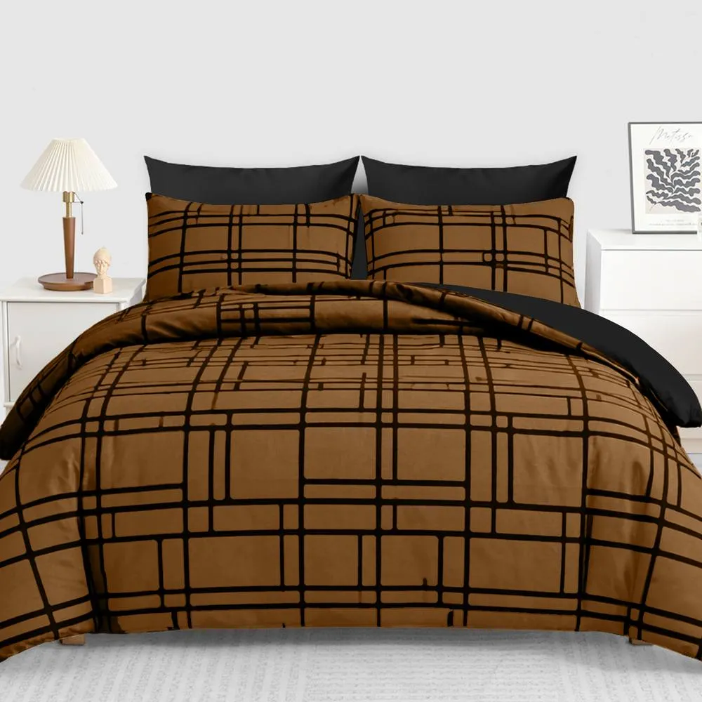 Pamposh Double Brushed Microfibre Duvet Cover Set With Zipper Closure in Brown