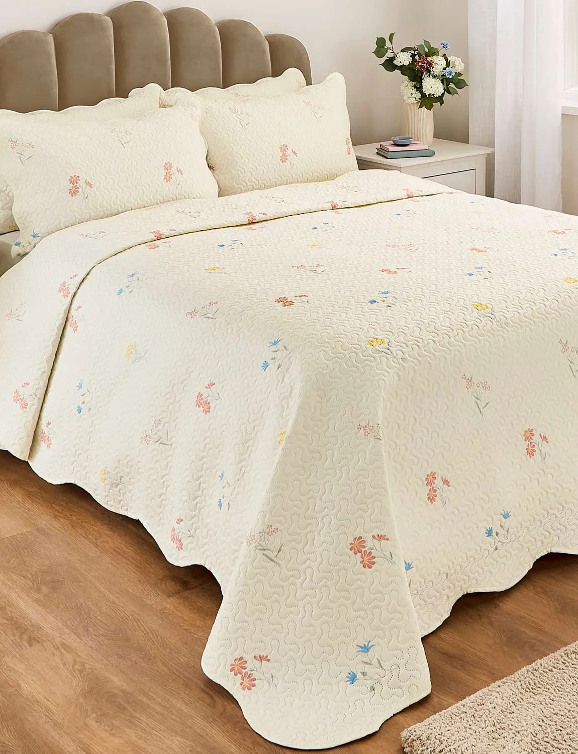 Chums Marie Quilted Bedspread Set