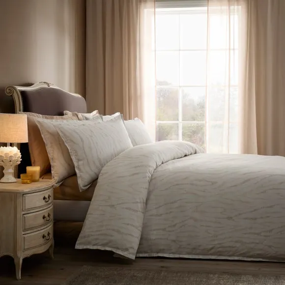 Dorma Whitworth 100% Cotton Jacquard Duvet Cover & Pillowcase Set 3