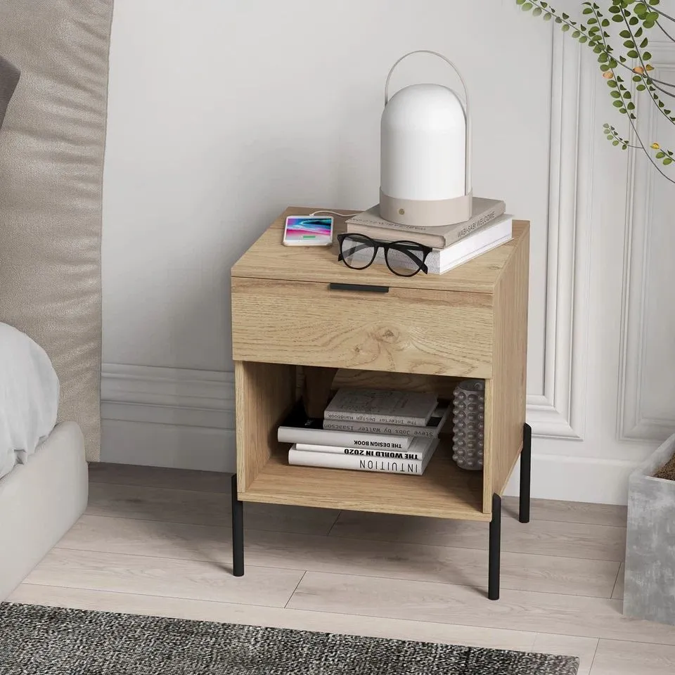 Costway Mid Century Modern Nightstand Bed Side Table w/Charging Station in Natural 4